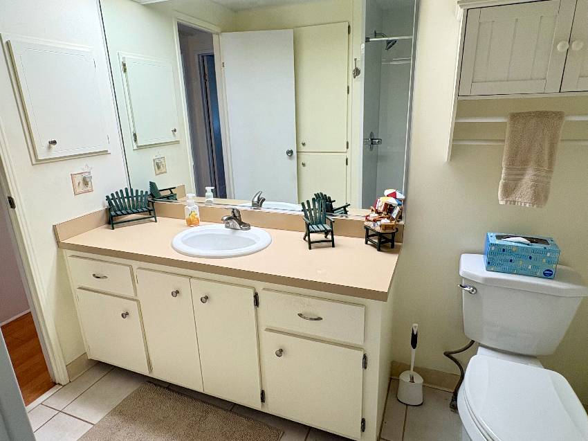 433 Bimini a Venice, FL Mobile or Manufactured Home for Sale